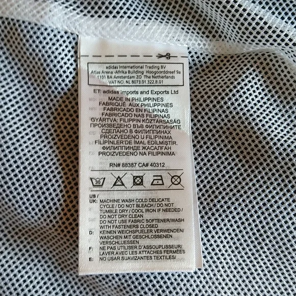 Adidas black and white windbreaker Sz M - Picture 9 of 9